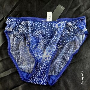NWT Small Fantasize Lace blue/purple flowered sexy  lingerie
